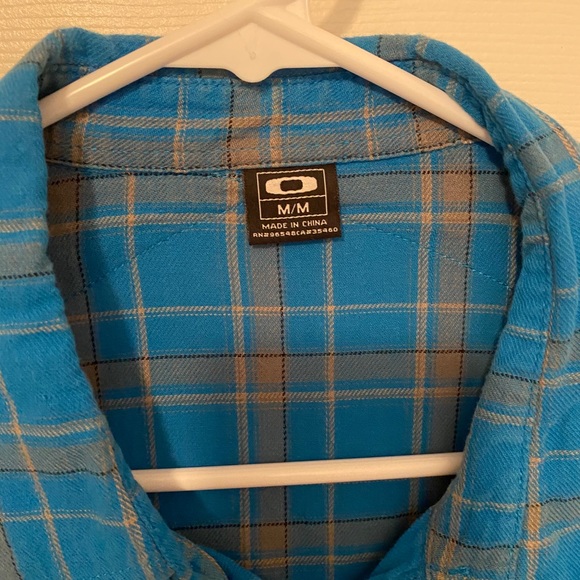 Oakley men’s button up - Picture 4 of 6